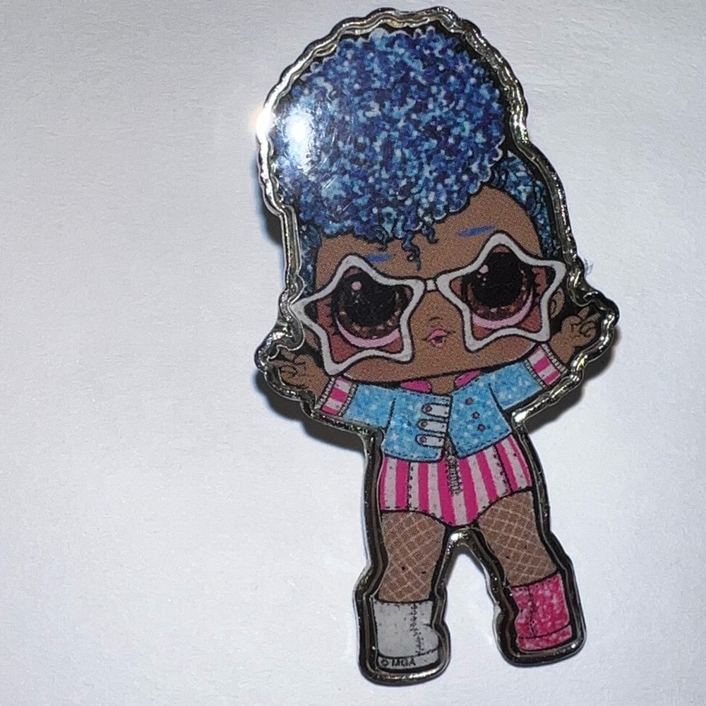 LN LOL lol surprise pin - Picture 1 of 5